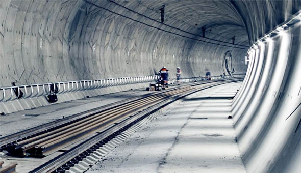 Eglinton Crosstown Tunnel, Canada
